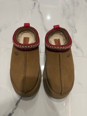UGG tazz chestnut